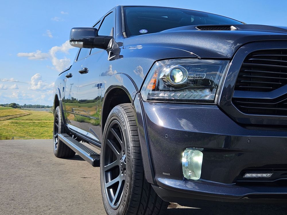 Dodge Ram 1500 5.7 V8