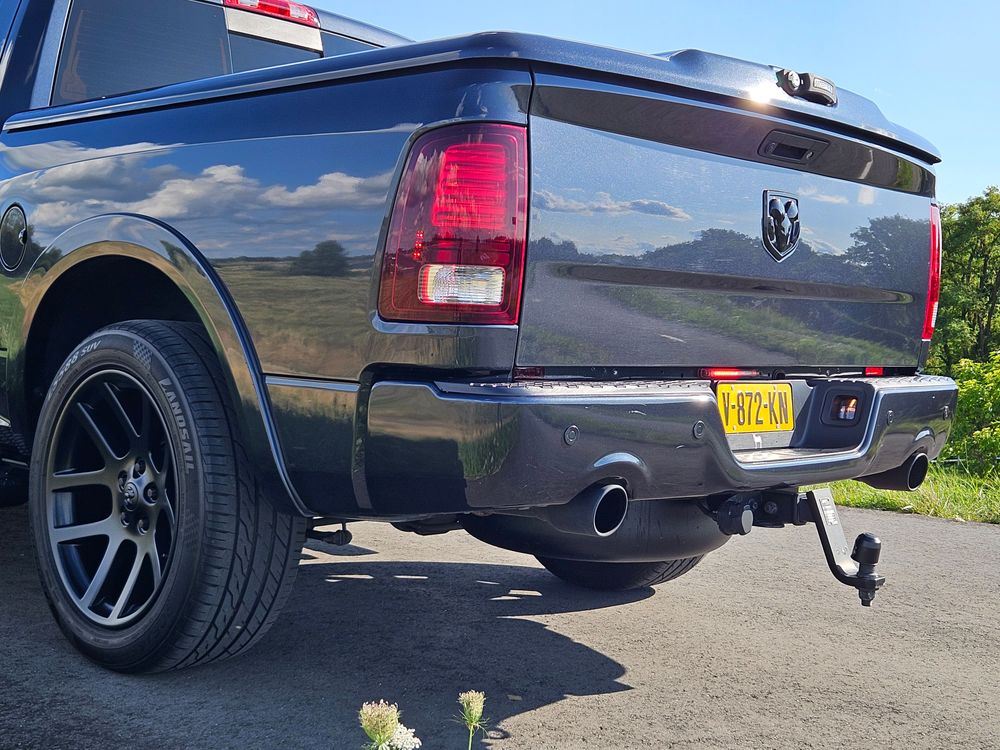 Dodge Ram 1500 5.7 V8
