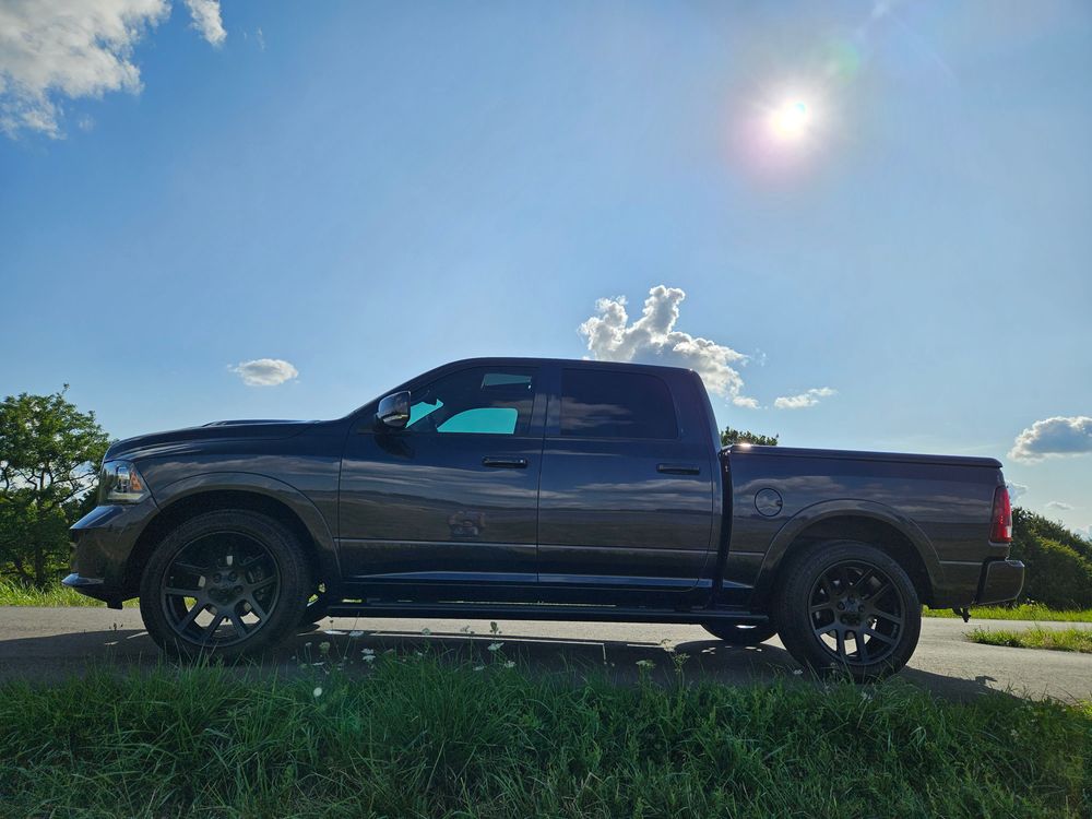 Dodge Ram 1500 5.7 V8