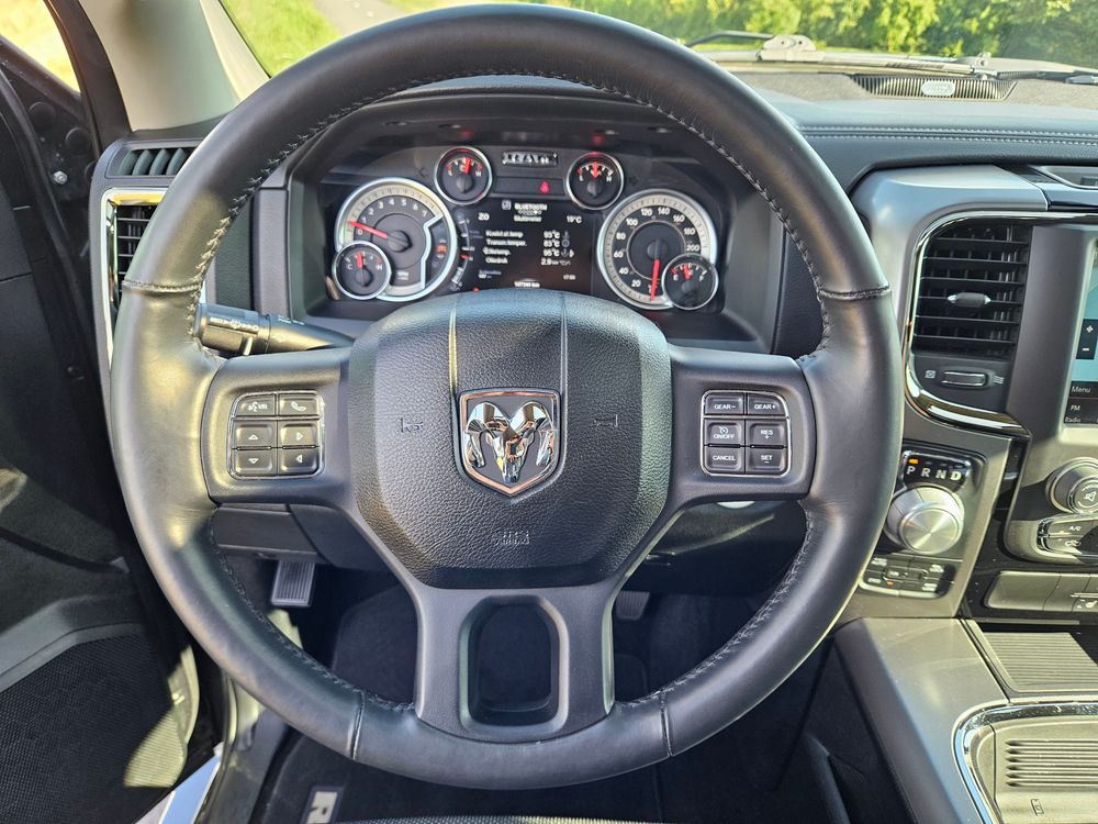 Dodge Ram 1500 5.7 V8