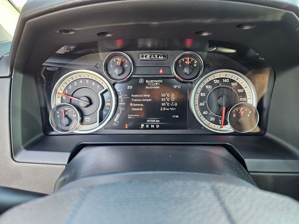 Dodge Ram 1500 5.7 V8
