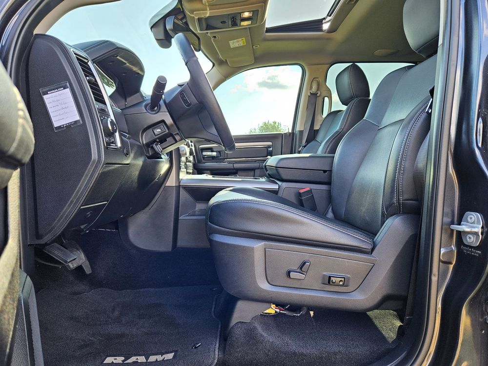 Dodge Ram 1500 5.7 V8