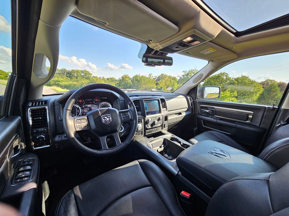 Dodge Ram 1500 5.7 V8