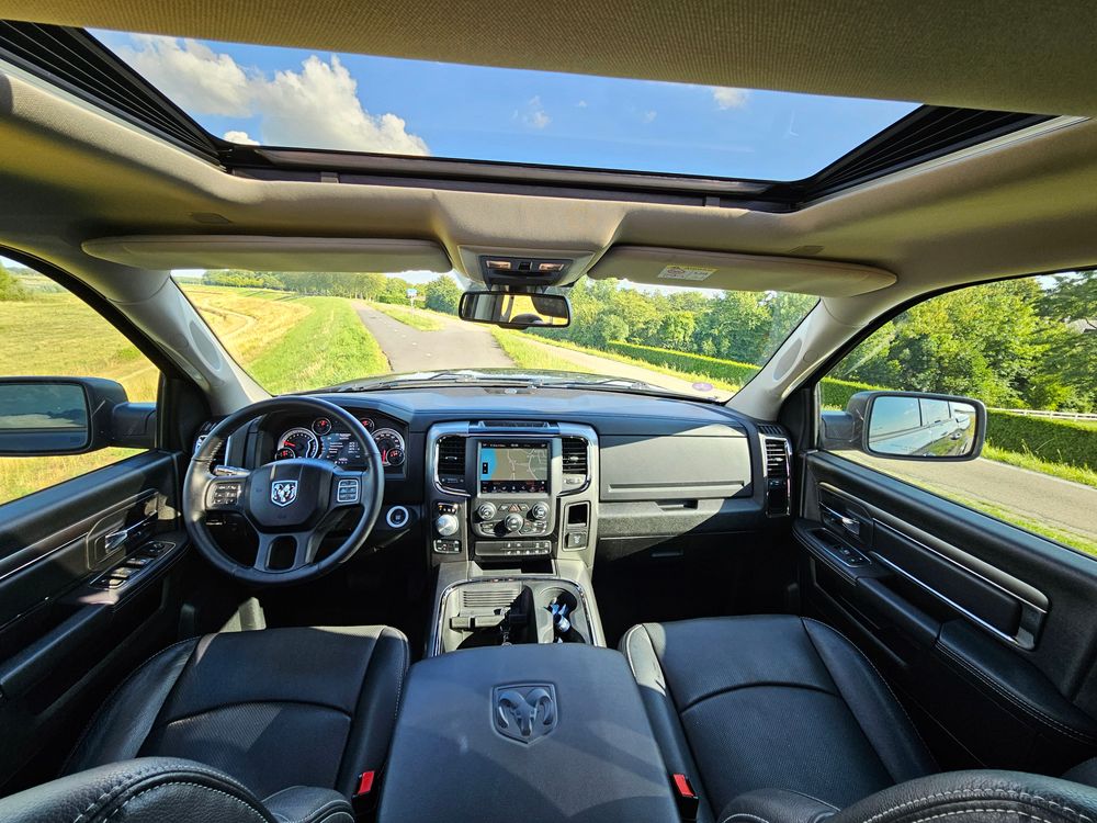 Dodge Ram 1500 5.7 V8