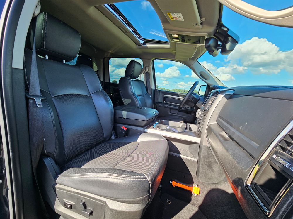 Dodge Ram 1500 5.7 V8