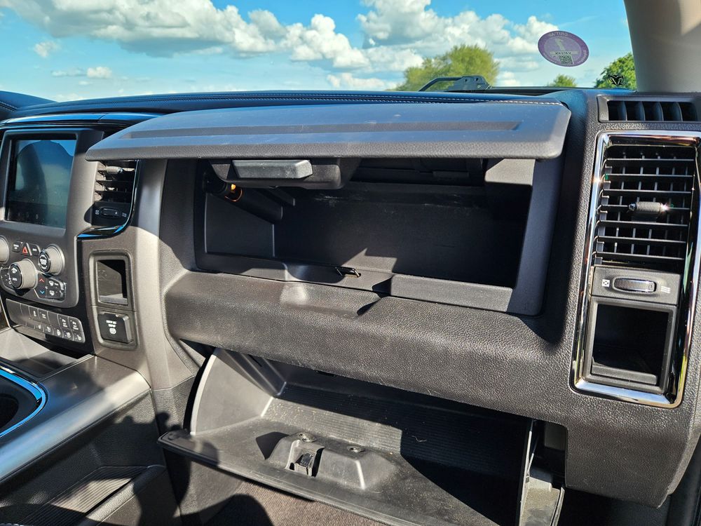 Dodge Ram 1500 5.7 V8