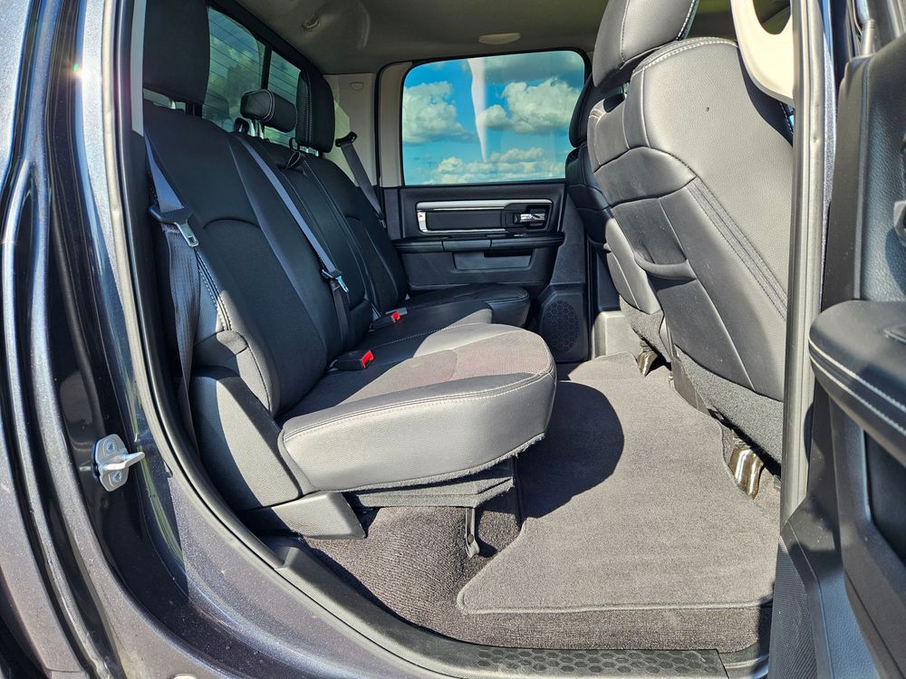Dodge Ram 1500 5.7 V8