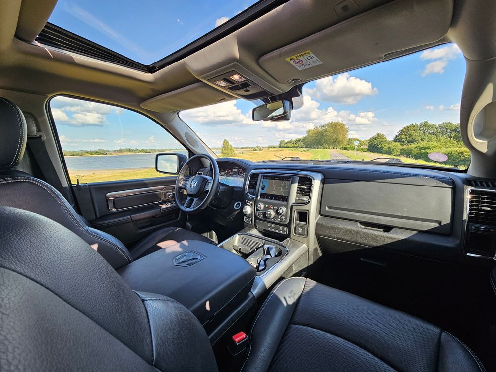 Dodge Ram 1500 5.7 V8