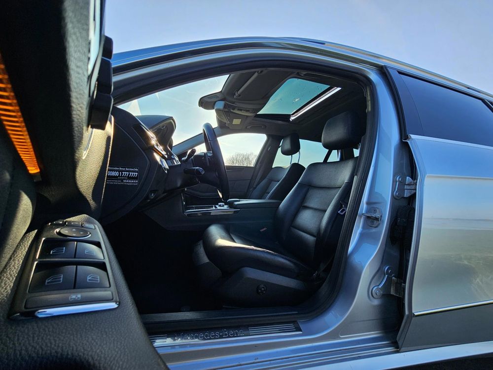 Mercedes-Benz E-klasse Estate 500 | Trekhaak | 18" AMG | 2e Eigenaar
