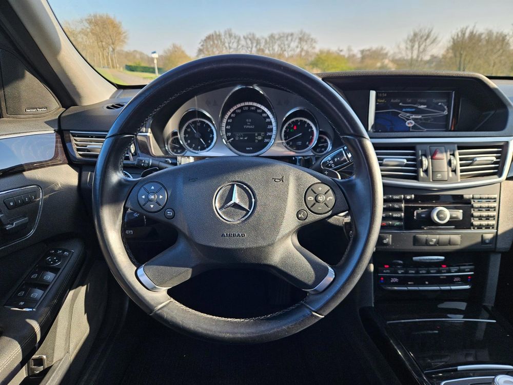 Mercedes-Benz E-klasse Estate 500 | Trekhaak | 18" AMG | 2e Eigenaar