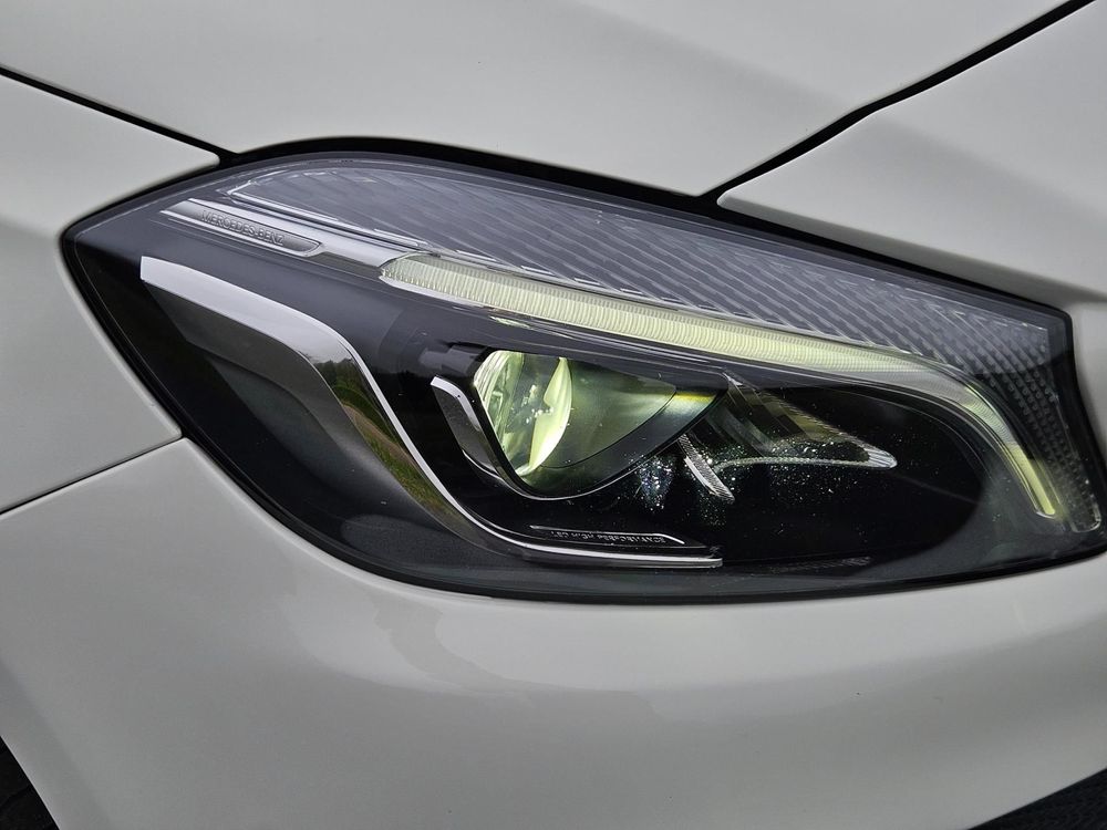 Mercedes-Benz A-klasse 180 AMG Night Edition Plus | NL Auto | Facelift