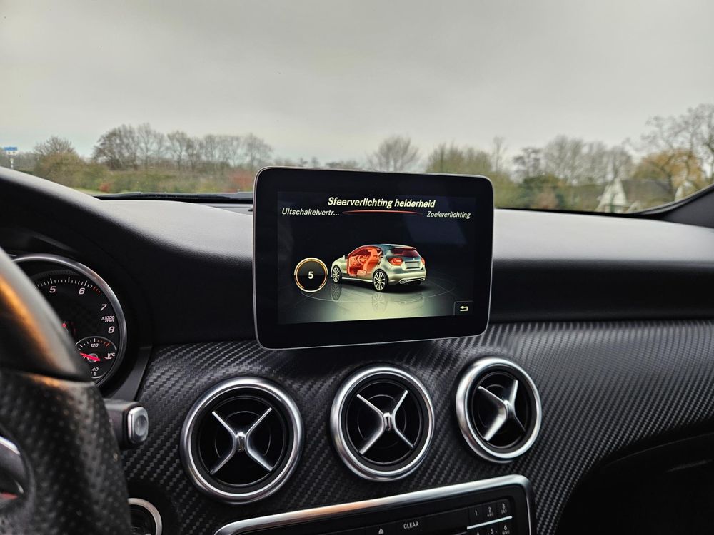 Mercedes-Benz A-klasse 180 AMG Night Edition Plus | NL Auto | Facelift