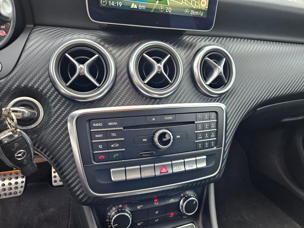 Mercedes-Benz A-klasse 180 AMG Night Edition Plus | NL Auto | Facelift