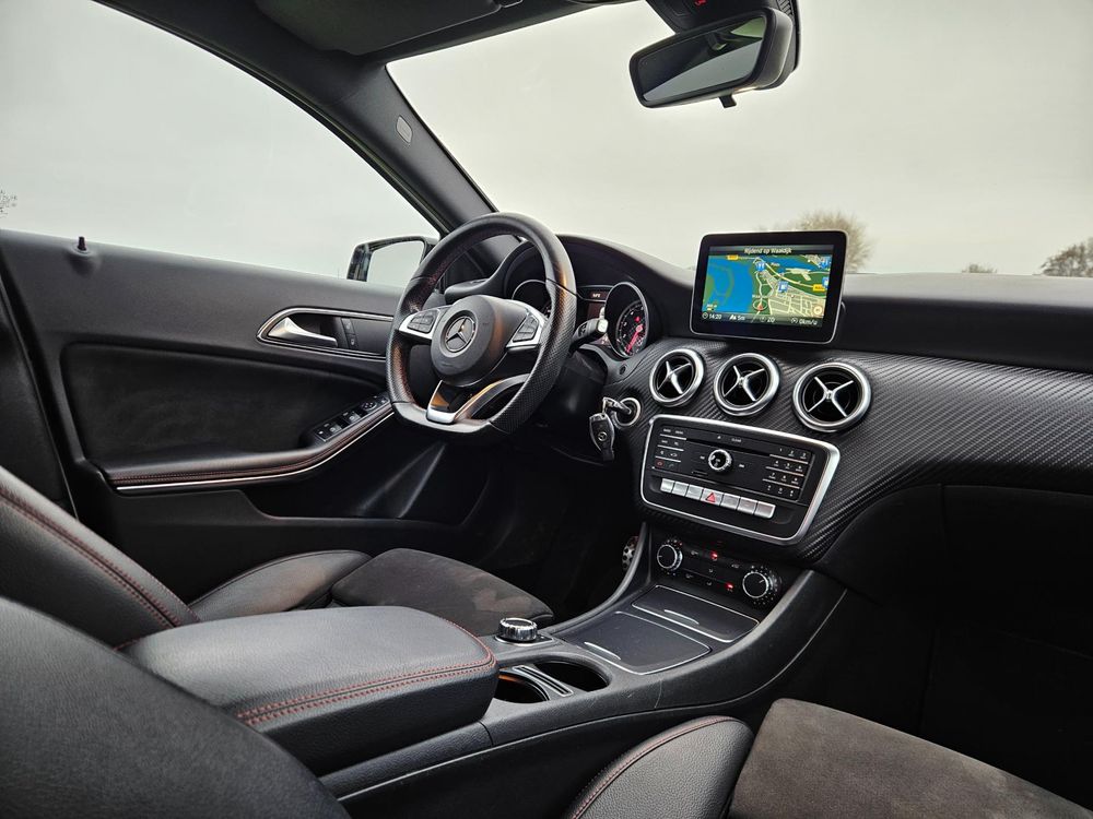 Mercedes-Benz A-klasse 180 AMG Night Edition Plus | NL Auto | Facelift