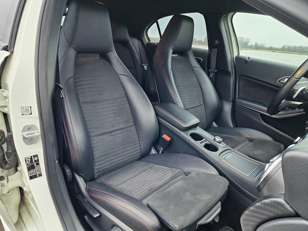 Mercedes-Benz A-klasse 180 AMG Night Edition Plus | NL Auto | Facelift