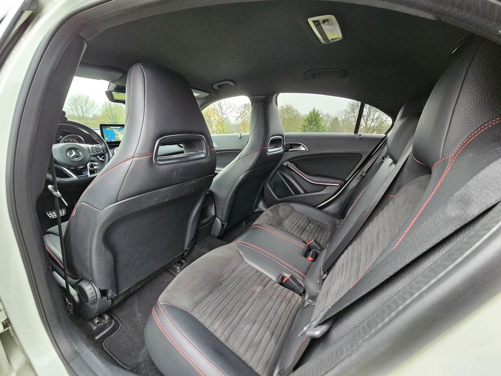 Mercedes-Benz A-klasse 180 AMG Night Edition Plus | NL Auto | Facelift