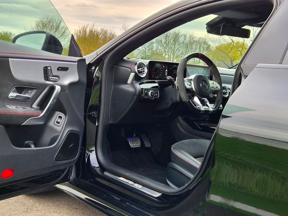 Mercedes-Benz CLA-klasse Shooting Brake AMG 45 S 4MATIC+ Premium Plus