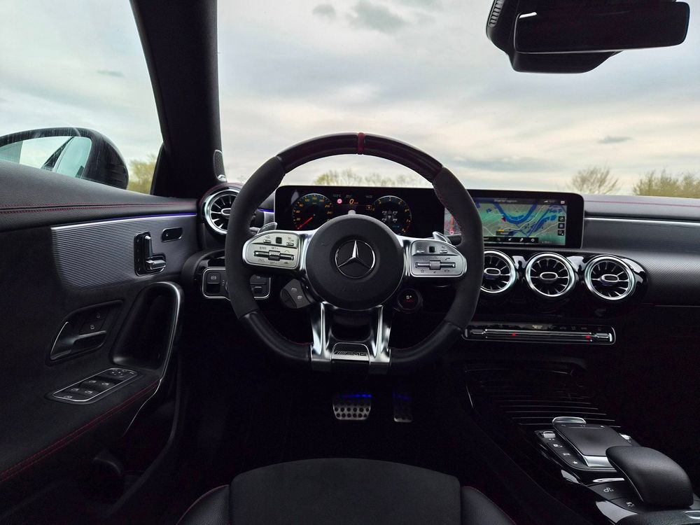 Mercedes-Benz CLA-klasse Shooting Brake AMG 45 S 4MATIC+ Premium Plus