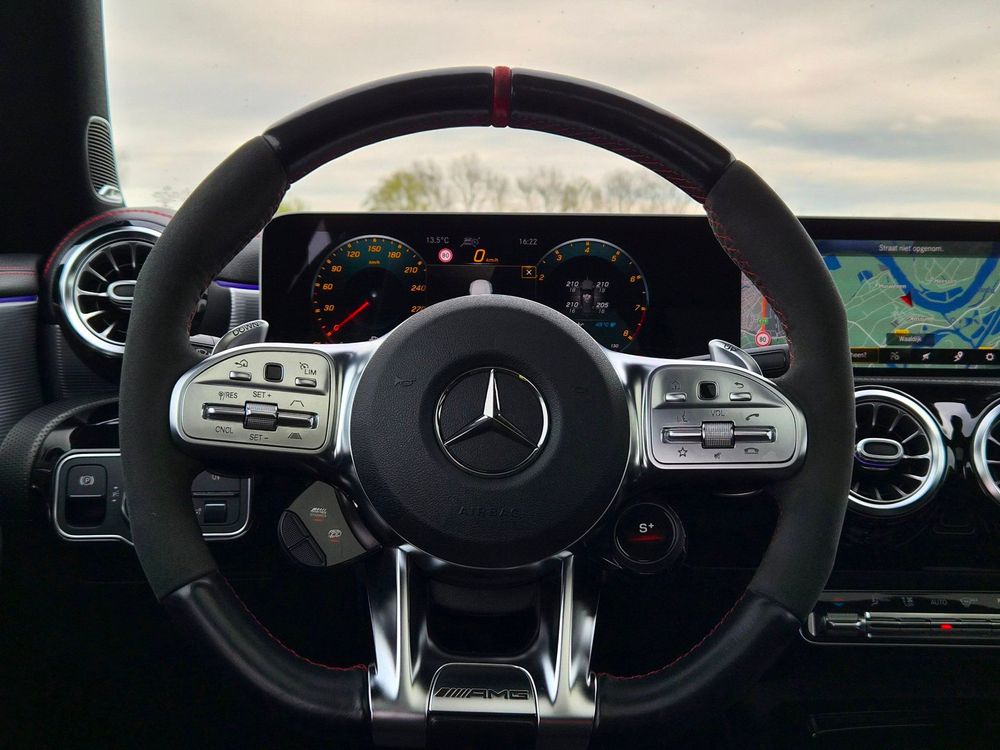 Mercedes-Benz CLA-klasse Shooting Brake AMG 45 S 4MATIC+ Premium Plus