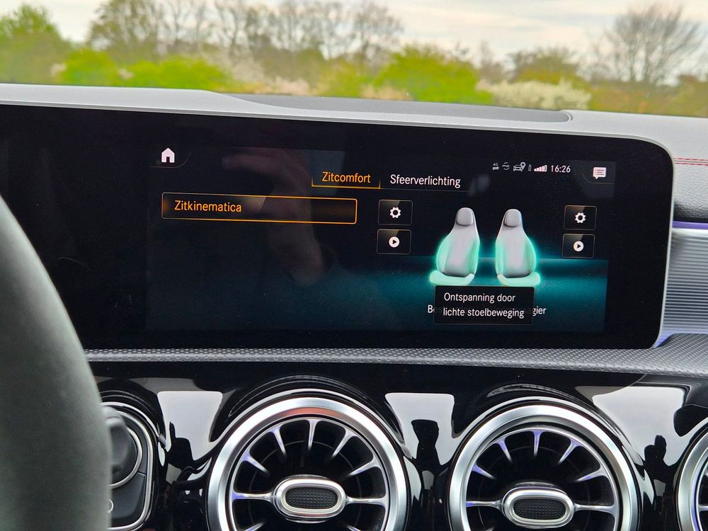 Mercedes-Benz CLA-klasse Shooting Brake AMG 45 S 4MATIC+ Premium Plus
