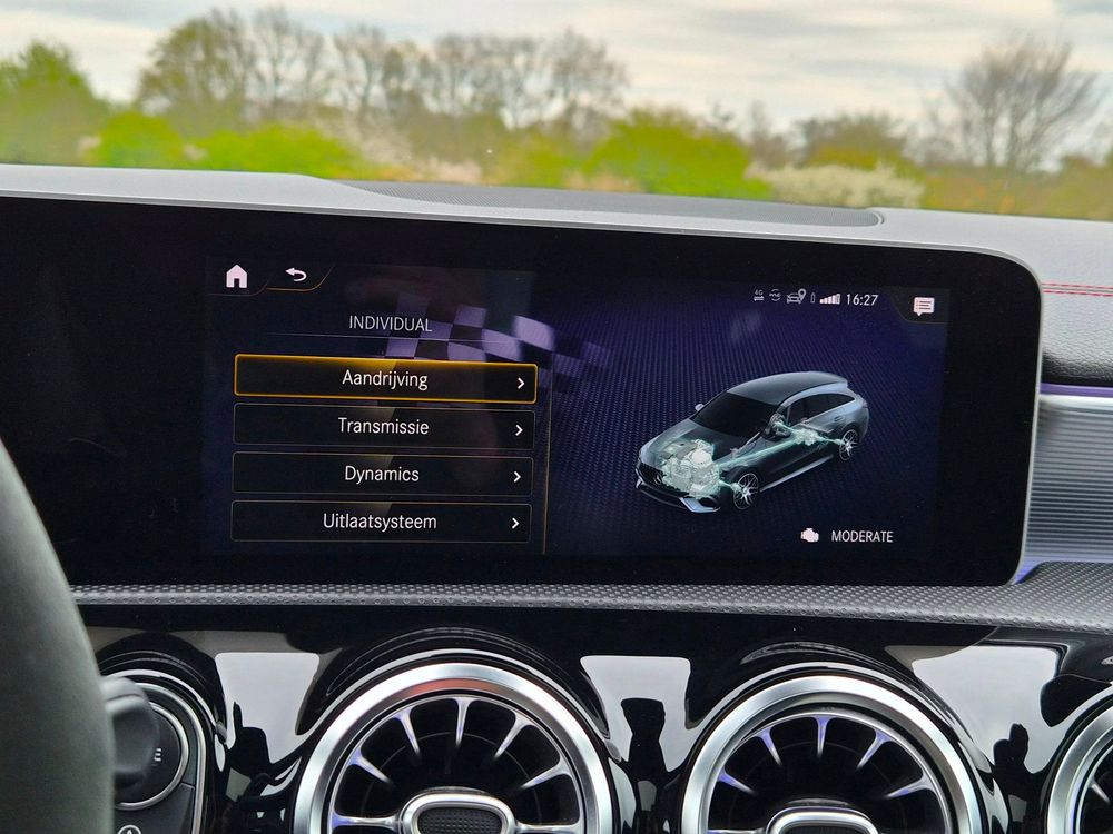 Mercedes-Benz CLA-klasse Shooting Brake AMG 45 S 4MATIC+ Premium Plus