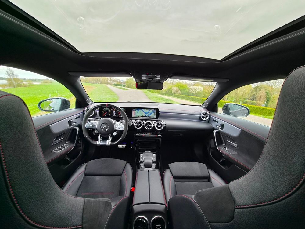 Mercedes-Benz CLA-klasse Shooting Brake AMG 45 S 4MATIC+ Premium Plus