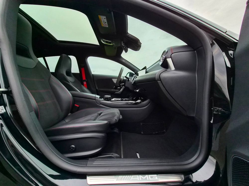 Mercedes-Benz CLA-klasse Shooting Brake AMG 45 S 4MATIC+ Premium Plus