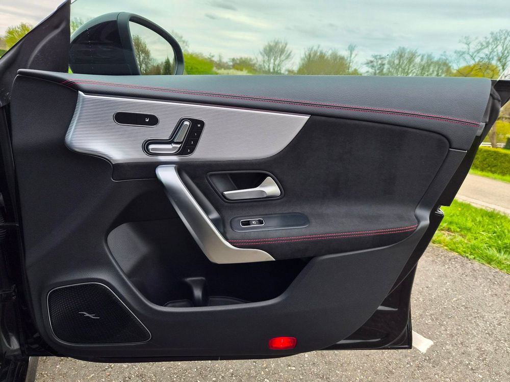 Mercedes-Benz CLA-klasse Shooting Brake AMG 45 S 4MATIC+ Premium Plus