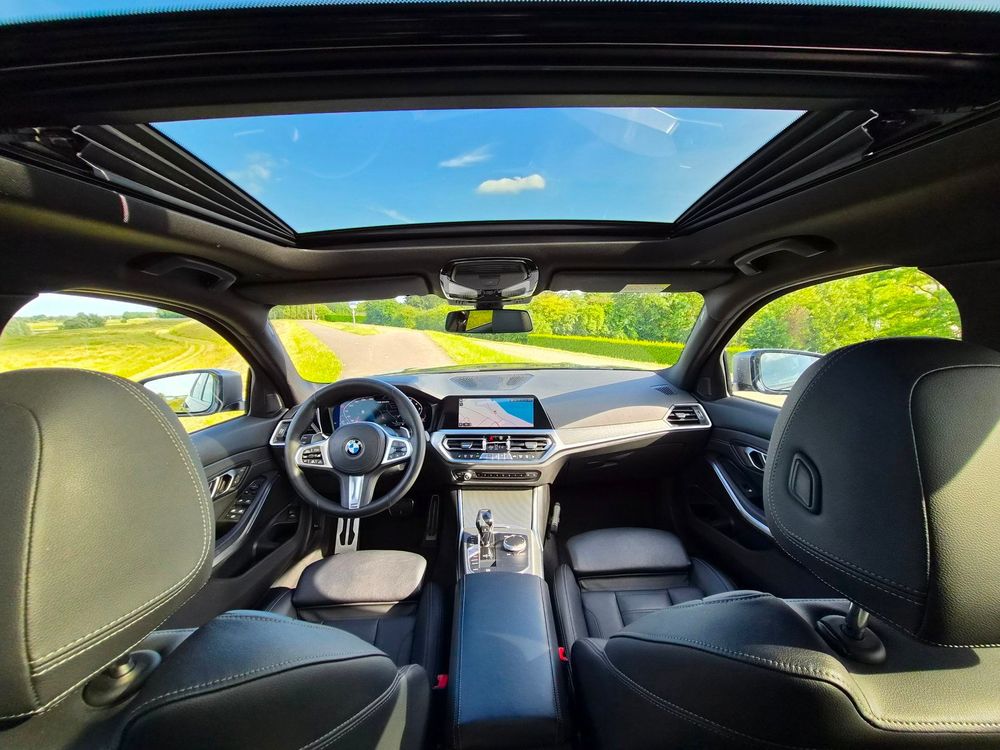 BMW 3-serie Touring M340i xDrive High Executive | Pano | ACC