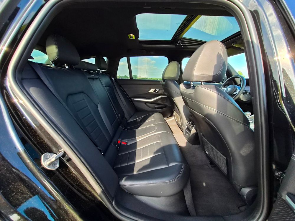 BMW 3-serie Touring M340i xDrive High Executive | Pano | ACC