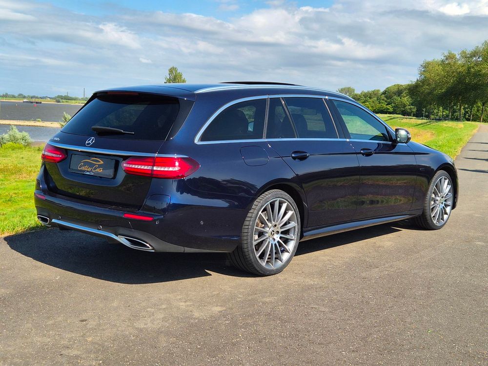 Mercedes-Benz E-klasse Estate 300 e AMG Line | Pano | ACC