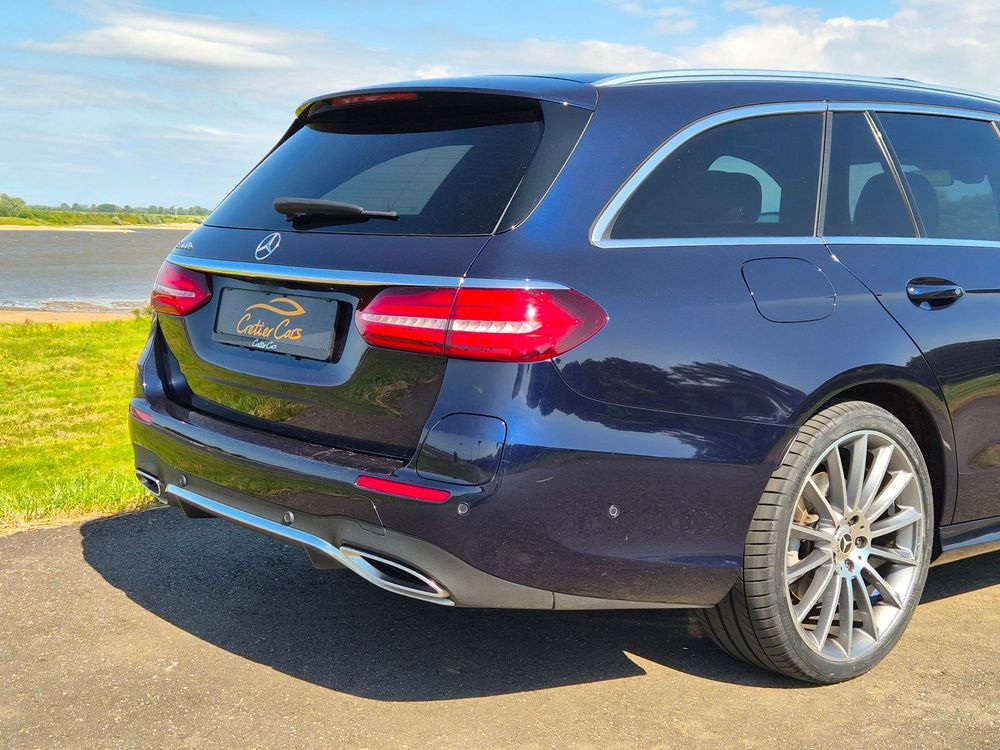 Mercedes-Benz E-klasse Estate 300 e AMG Line | Pano | ACC