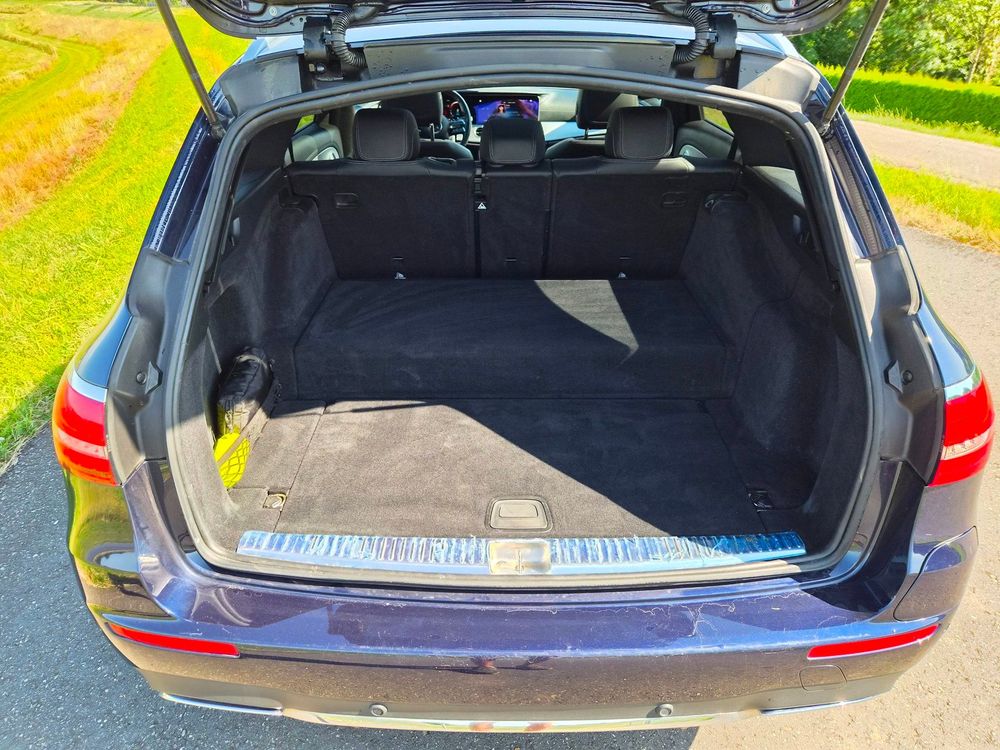 Mercedes-Benz E-klasse Estate 300 e AMG Line | Pano | ACC