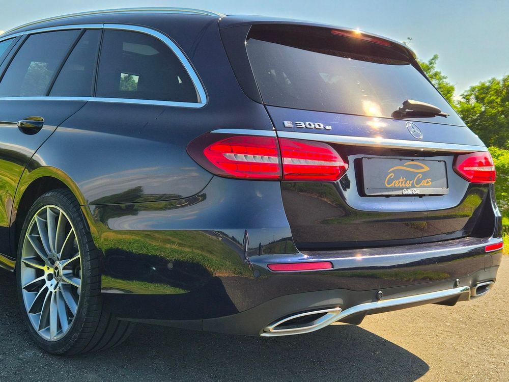 Mercedes-Benz E-klasse Estate 300 e AMG Line | Pano | ACC