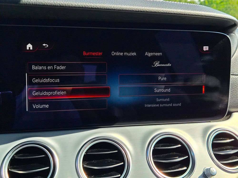 Mercedes-Benz E-klasse Estate 300 e AMG Line | Pano | ACC