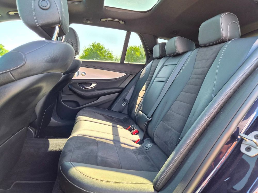 Mercedes-Benz E-klasse Estate 300 e AMG Line | Pano | ACC