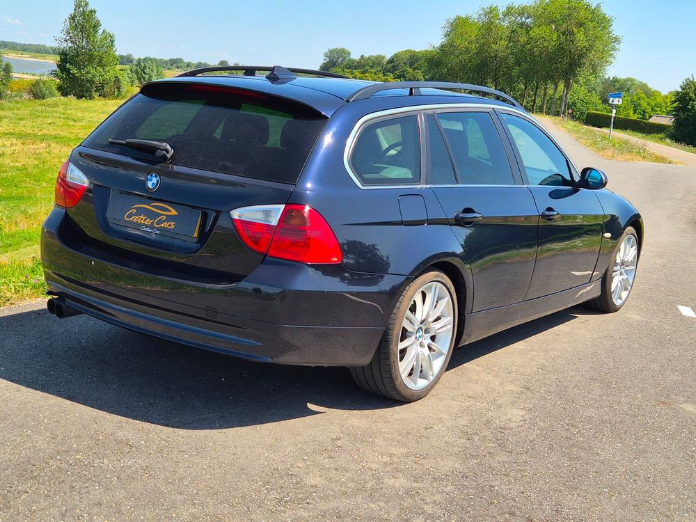 BMW 3-serie Touring 330i M | Inruilkoopje! | Two-Tone Leder