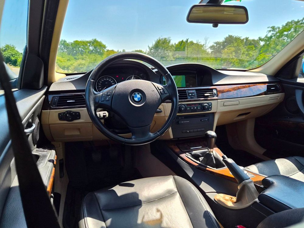 BMW 3-serie Touring 330i M | Inruilkoopje! | Two-Tone Leder