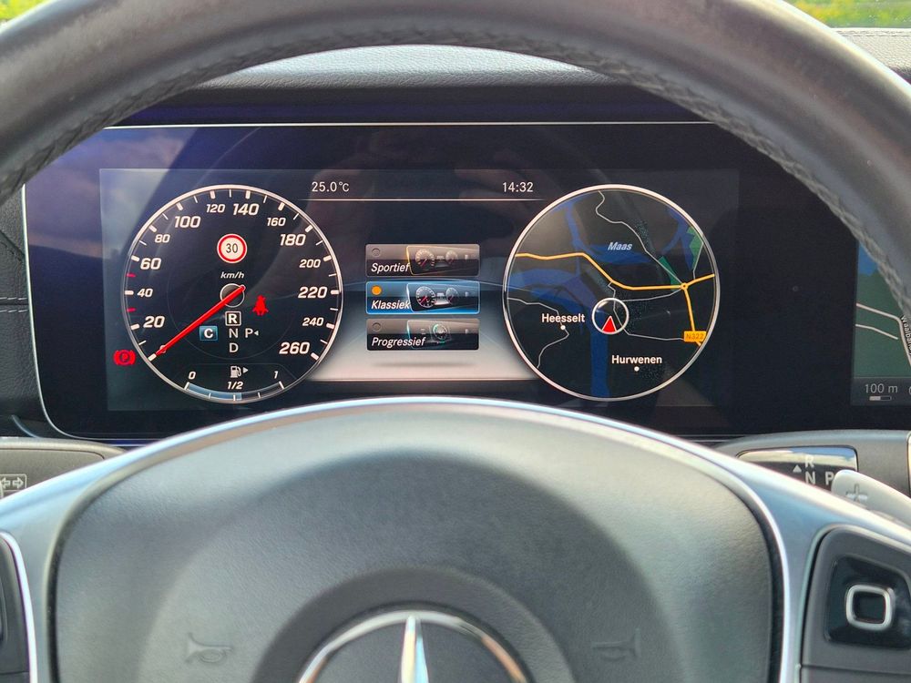 Mercedes-Benz E-klasse Coupé 200 Edition 1 AMG | Full Option