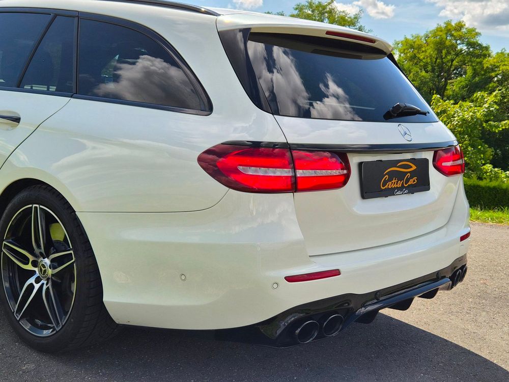 Mercedes-Benz E-klasse Estate 400 4MATIC AMG | Full Option