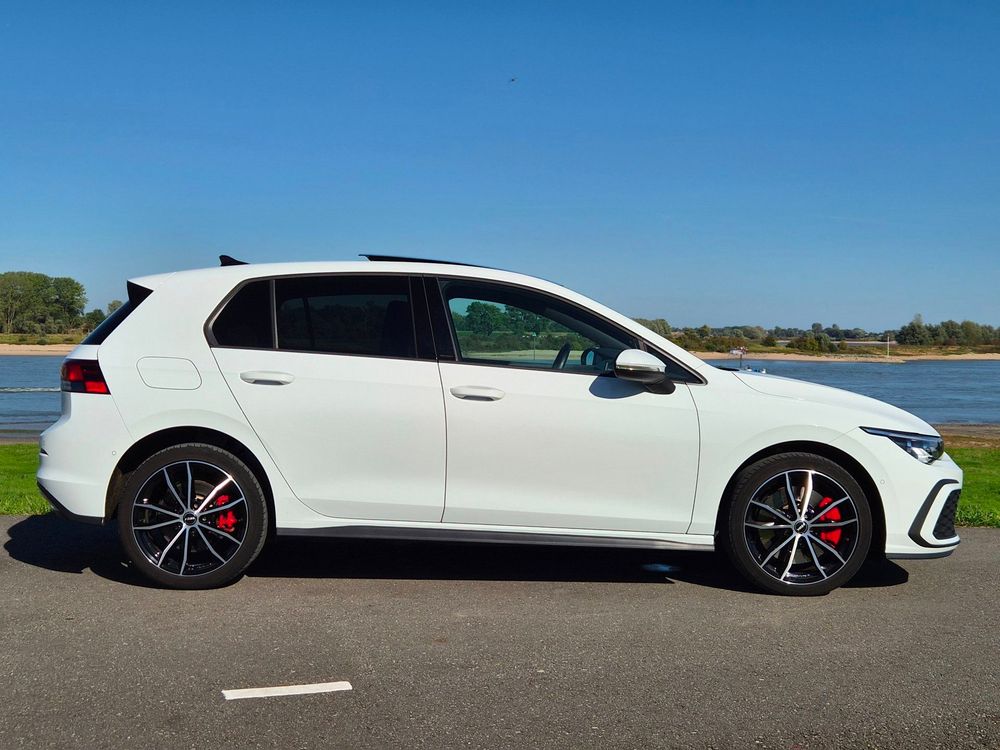 Volkswagen Golf 1.4 eHybrid GTE | Panoramadak | IQ-Light