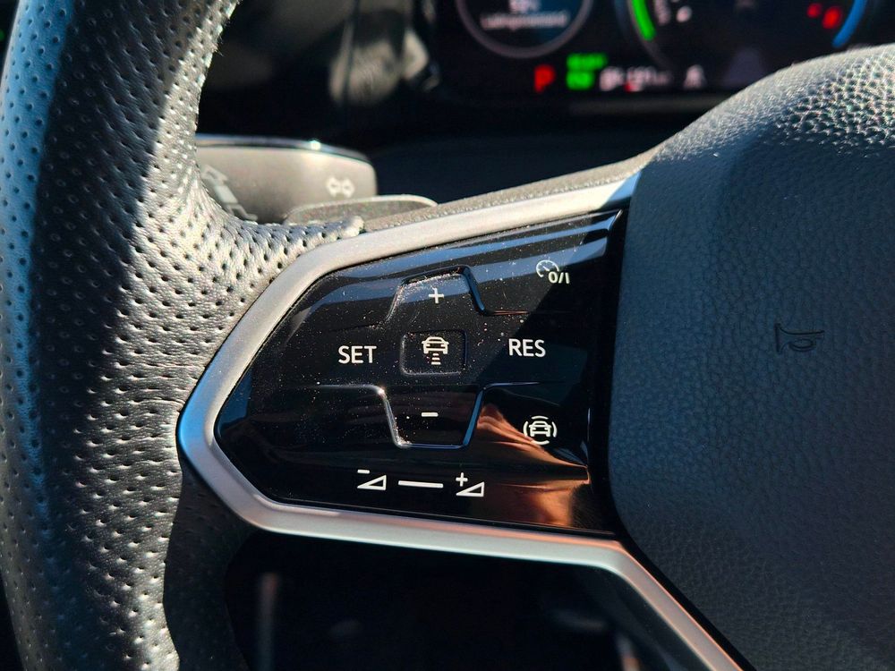 Volkswagen Golf 1.4 eHybrid GTE | Panoramadak | IQ-Light