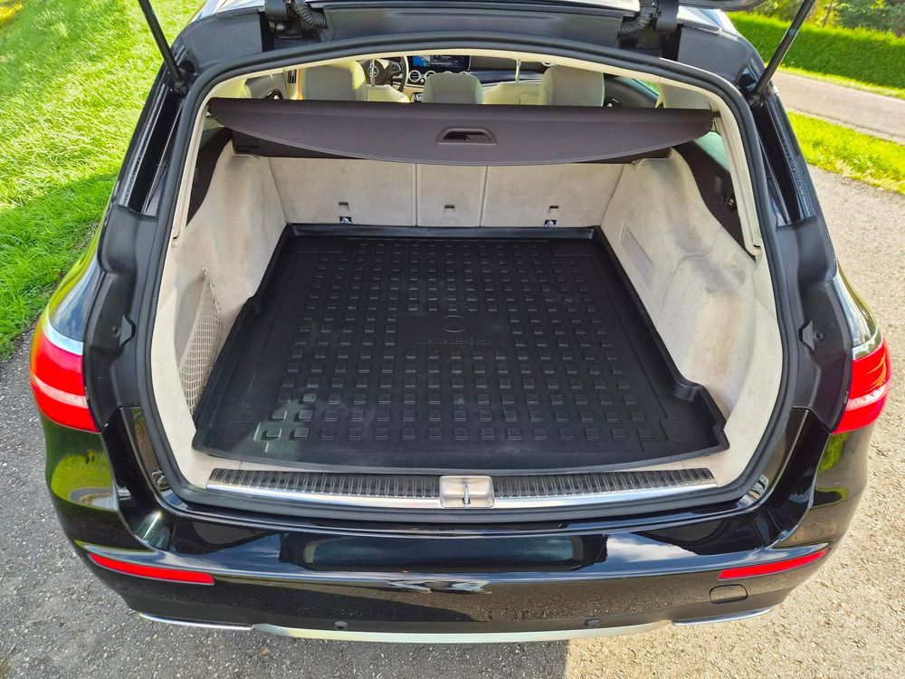 Mercedes-Benz E-klasse Estate 400 4MATIC AMG | Full Option