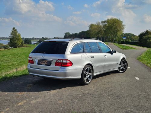 Mercedes-Benz E-klasse Combi 350 Avantgarde | Youngtimer | Schuifdak | Trekhaak